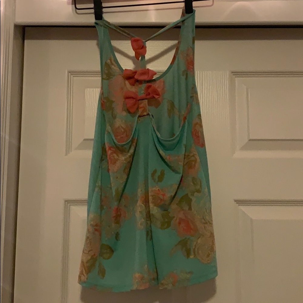 Tank top - Picture 3 of 4